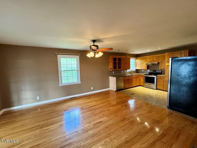 $274,900 | 817 Midnight Drive, Chilhowie, VA 24319