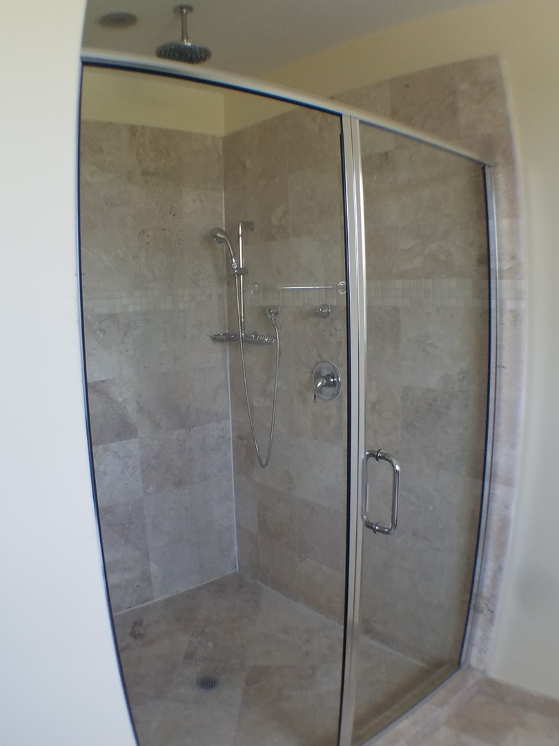 3152 West Devon Avenue, Unit 4A Chicago, IL 60659 - Photo 9 of 13