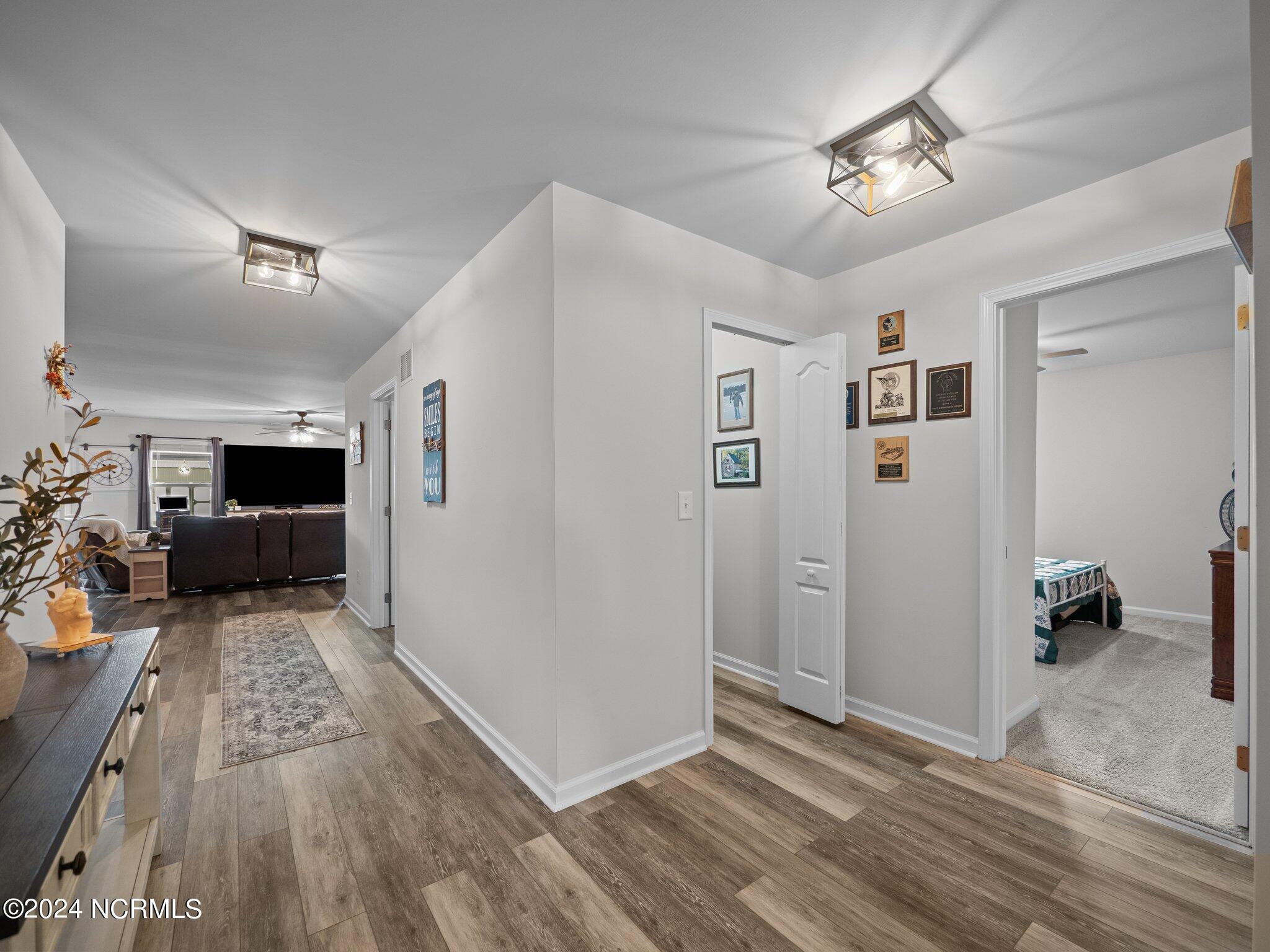 513 Ranchers Lane Jacksonville, NC 28546 - Photo 19 of 48 29-web-or-mls-P5240083