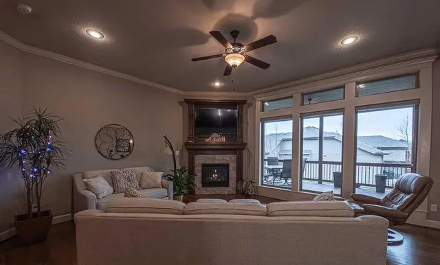 $585,000 | 1696 Northeast Parkwood Drive, Lee's Summit, MO 64064