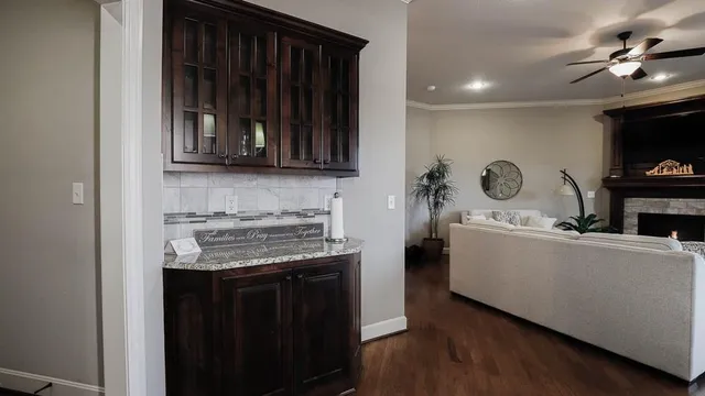 $585,000 | 1696 Northeast Parkwood Drive, Lee's Summit, MO 64064