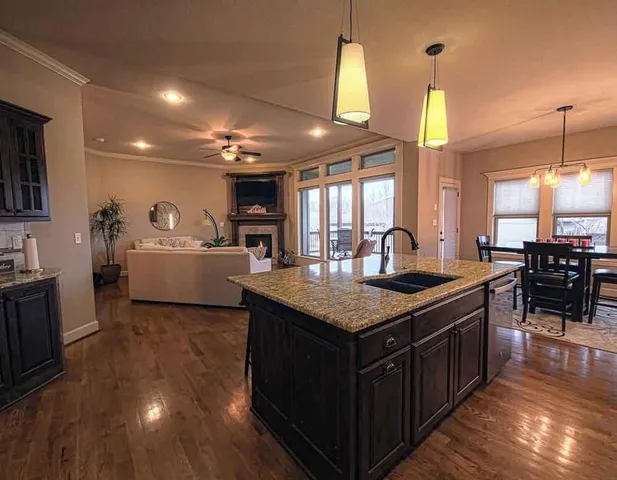 $585,000 | 1696 Northeast Parkwood Drive, Lee's Summit, MO 64064