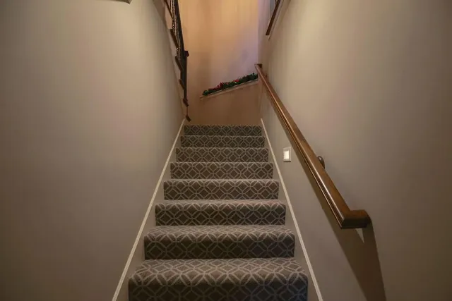 $585,000 | 1696 Northeast Parkwood Drive, Lee's Summit, MO 64064