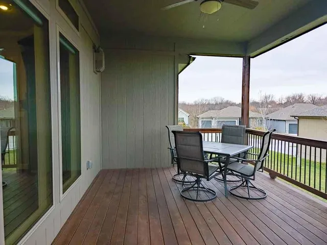 $585,000 | 1696 Northeast Parkwood Drive, Lee's Summit, MO 64064