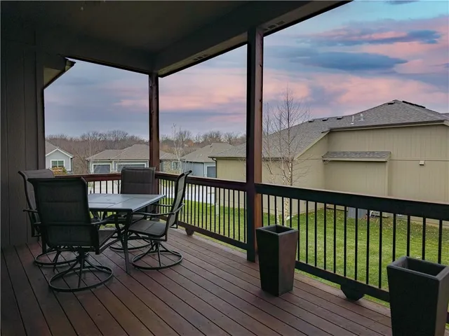 $585,000 | 1696 Northeast Parkwood Drive, Lee's Summit, MO 64064