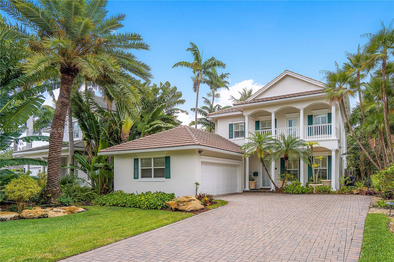 532 Northeast 17th Way  