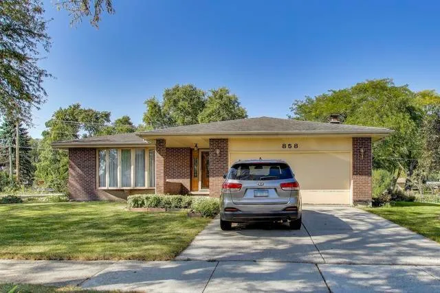 $285,000 | 858 Academy Avenue, Matteson, IL 60443