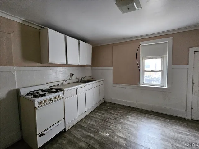 $199,900 | 1230 Court Street, Utica, NY 13502