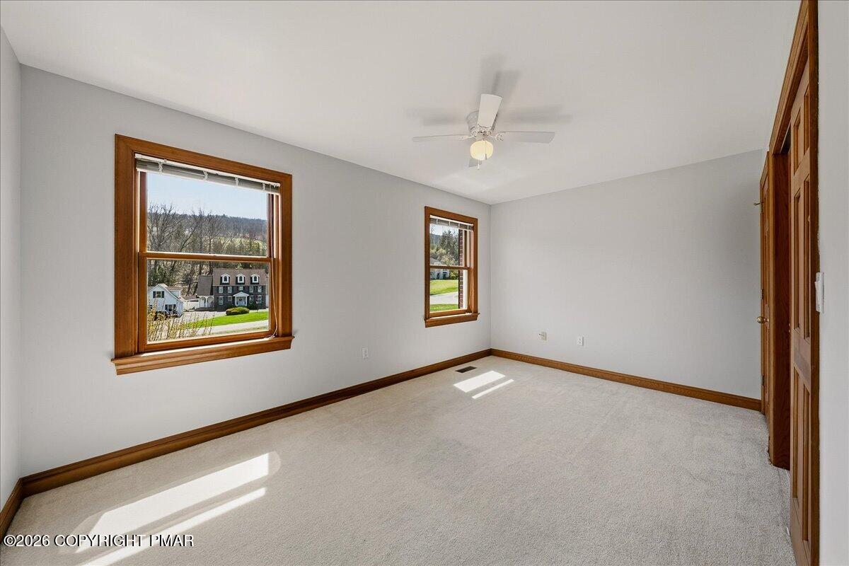2506 Red Fox Lane Stroudsburg, PA 18360 - Photo 39 of 62 Bedroom