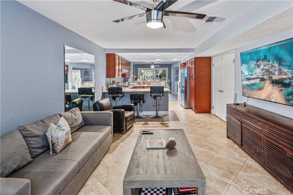 22849 Ridge Rte Lane Lake Forest, CA 92630 - Photo 19 of 44 Gallery Image 19