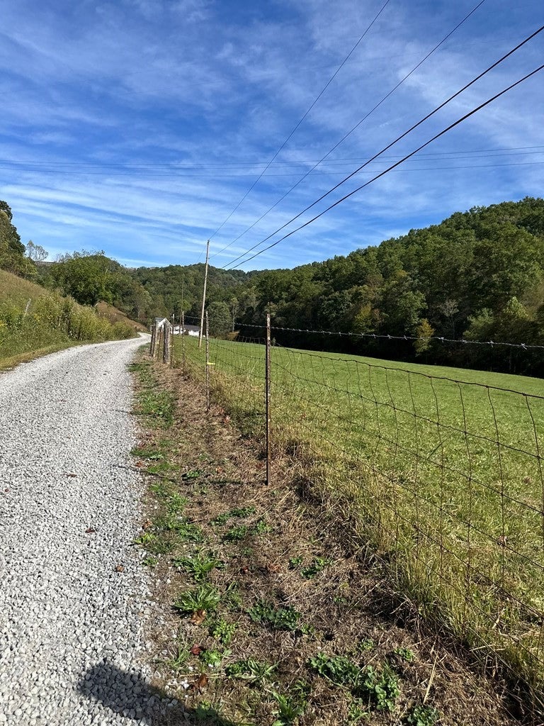 290 Dillon Creek Road Beckley, WV 25801 - Photo 28 of 88 Gallery Image 28