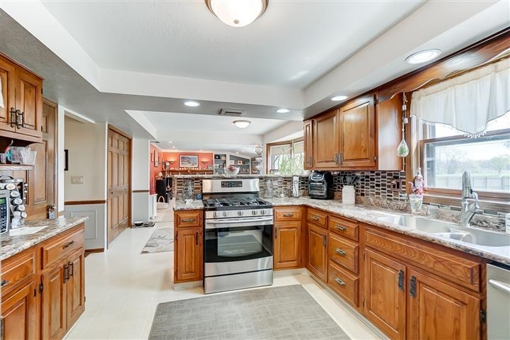 1811 Shamrock Road Fort Wayne, IN 46819 - Photo 6 of 35