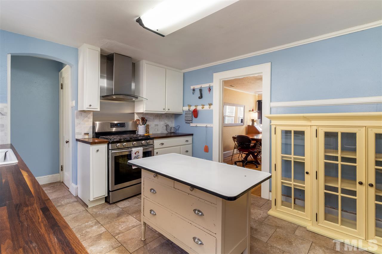 5972 Drake Road Greensboro, NC 27406 - Photo 9 of 26 Gallery Image 9