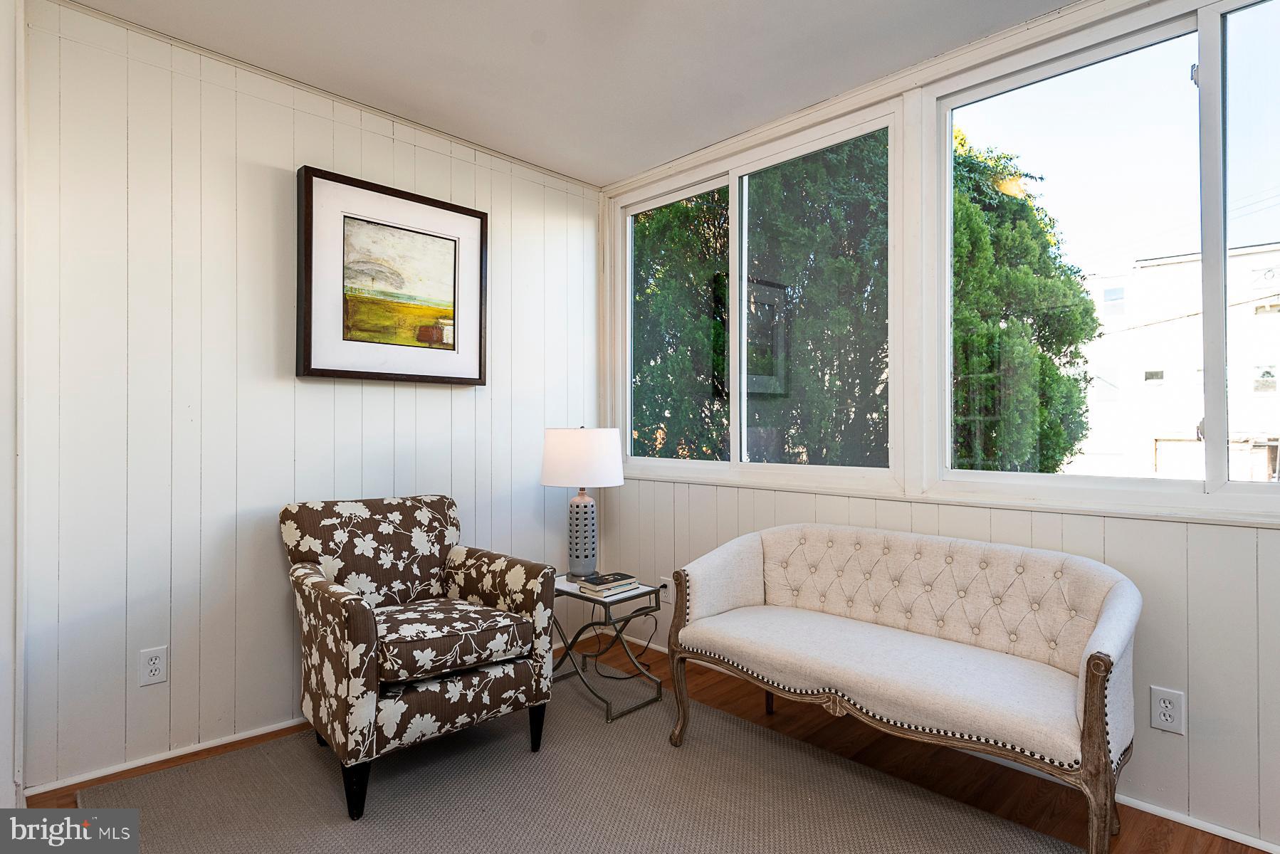 437 Decatur Street Northwest Washington, DC 20011 - Photo 13 of 42 Sunroom or family room