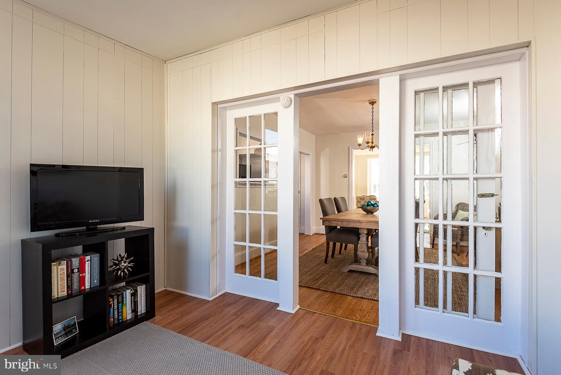 437 Decatur Street Northwest Washington, DC 20011 - Photo 16 of 42 Sunroom - another view