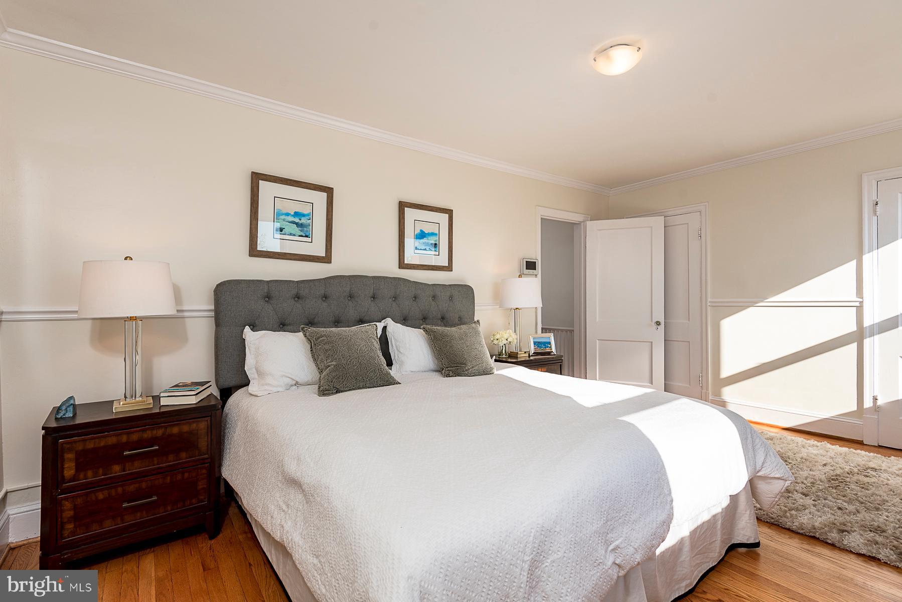 437 Decatur Street Northwest Washington, DC 20011 - Photo 23 of 42 Sun splashed & spacious!