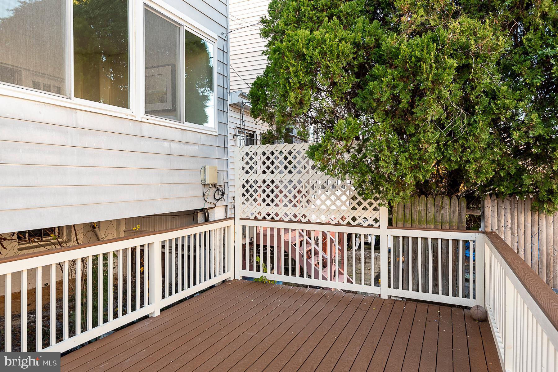 437 Decatur Street Northwest Washington, DC 20011 - Photo 39 of 42 Rear deck
