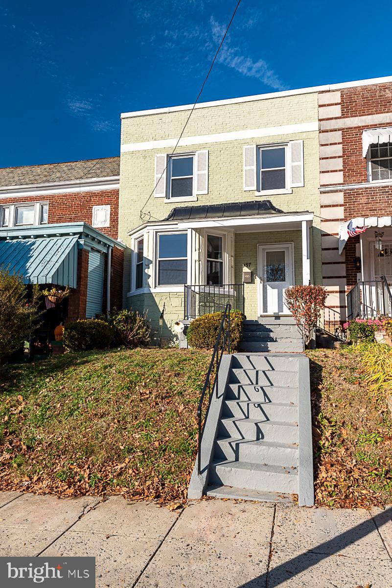 437 Decatur Street Northwest Washington, DC 20011 - Photo 41 of 42 437 Decatur St NW in Petworth!