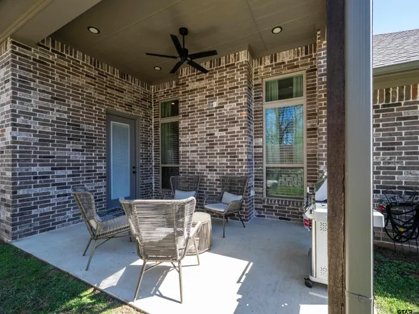 $599,900 | 4170 Palo Pinto Creek Circle, Tyler, TX 75703