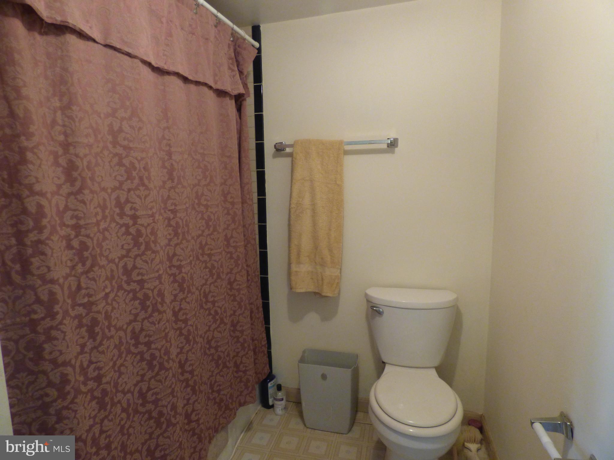 317 Fairview Road Culpeper, VA 22701 - Photo 16 of 18 Bath upper level
