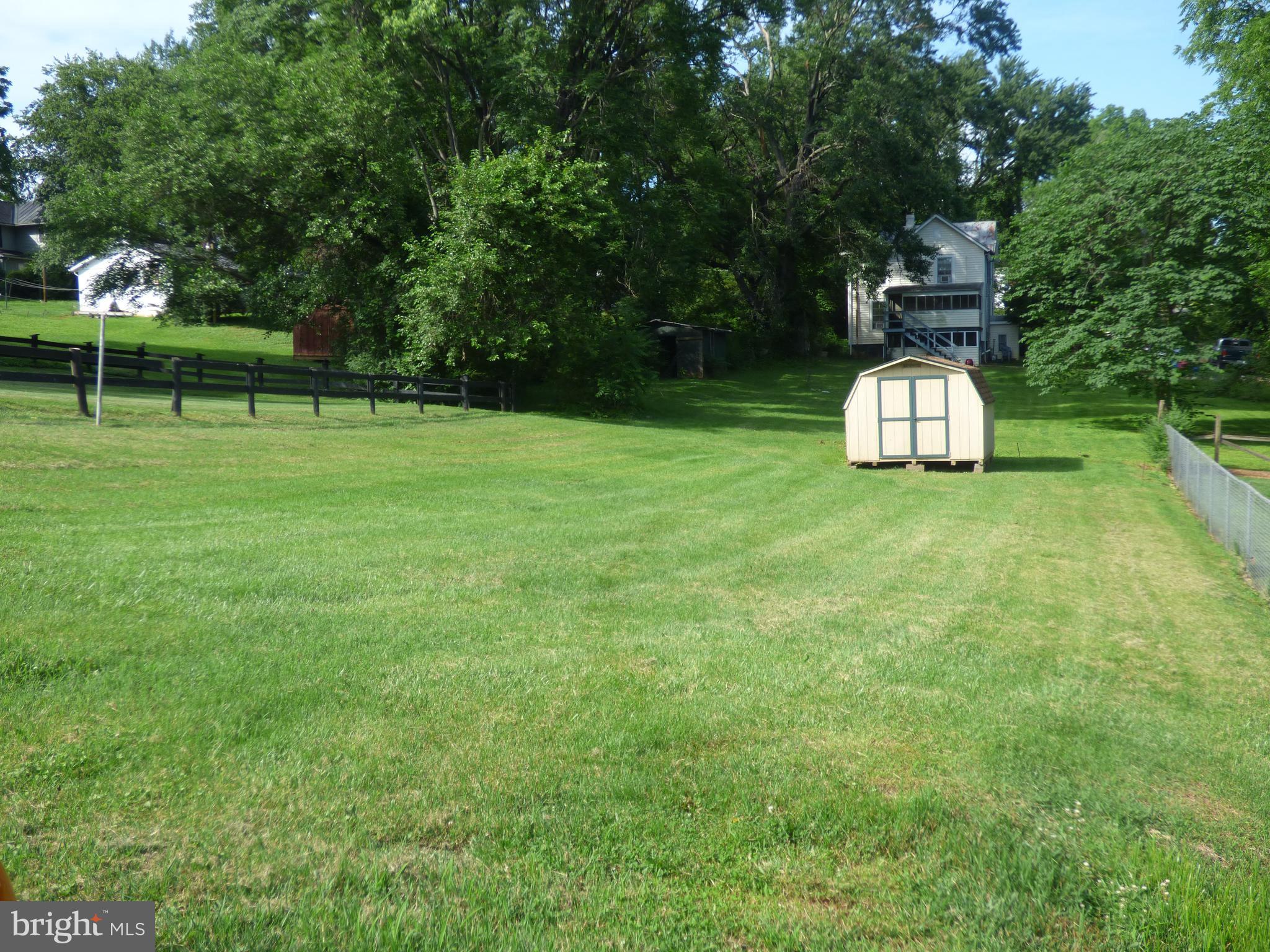317 Fairview Road Culpeper, VA 22701 - Photo 18 of 18 Shed Conveys