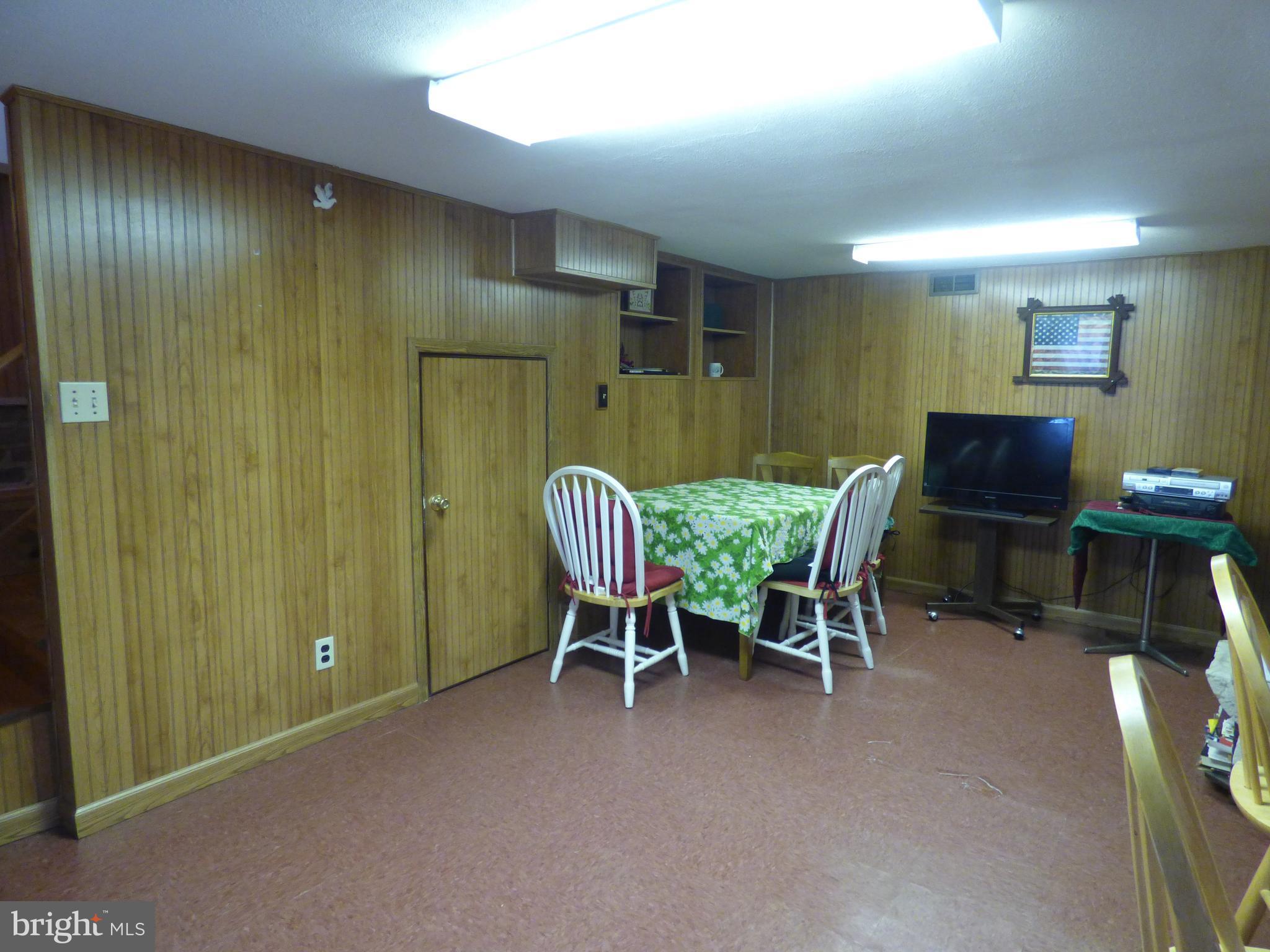 317 Fairview Road Culpeper, VA 22701 - Photo 4 of 18 Lower Level