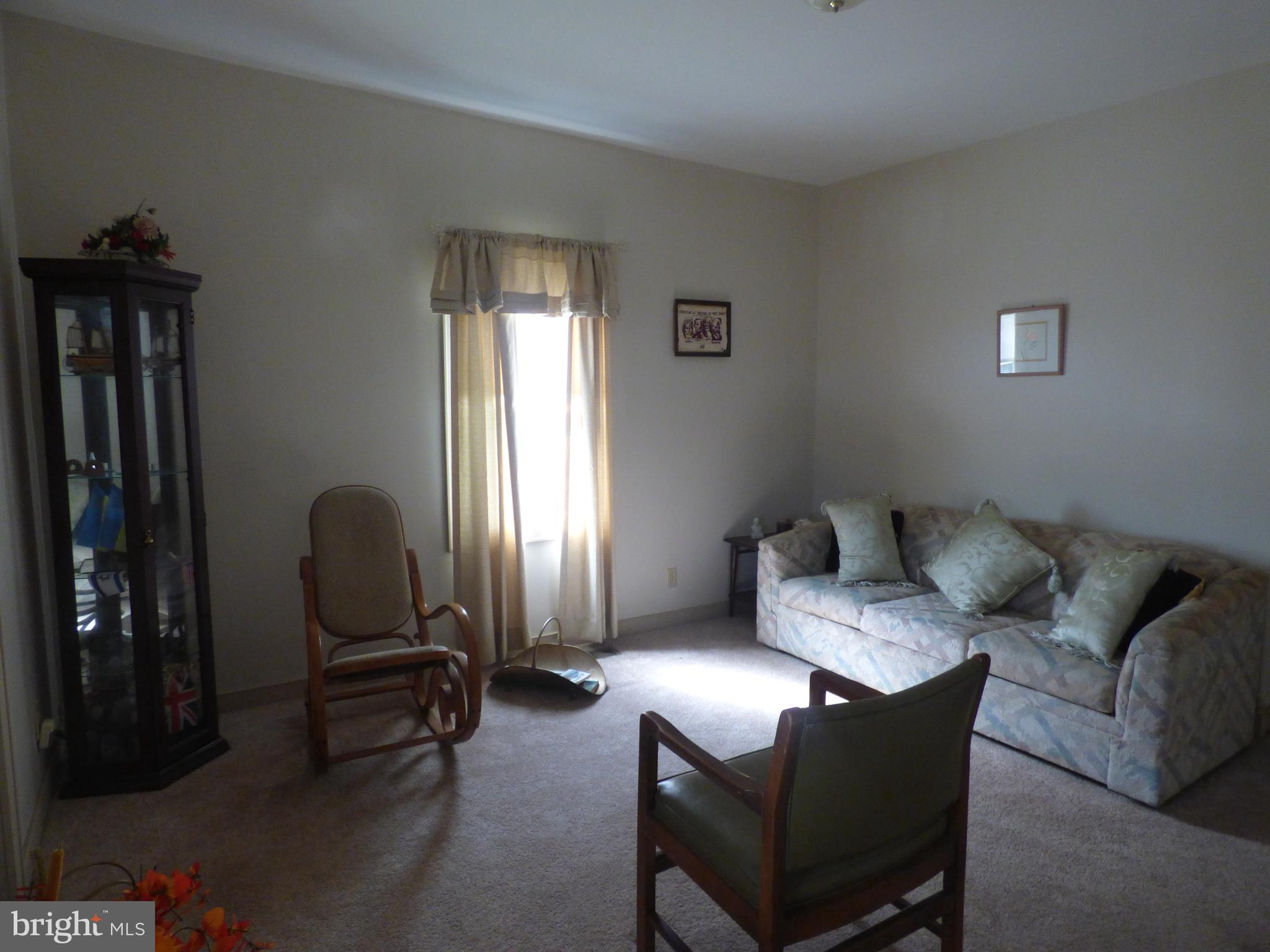 317 Fairview Road Culpeper, VA 22701 - Photo 8 of 18 Living Room upper level