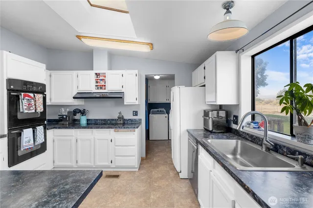 $499,900 | 20842 Road 24.7 Southwest, Mattawa, WA 99349