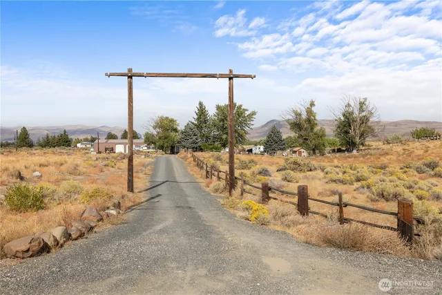 $499,900 | 20842 Road 24.7 Southwest, Mattawa, WA 99349