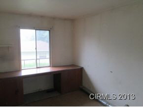 307 West Kem Road Marion, IN 46952 - Photo 8 of 11