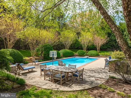 $2,600,000 | 801 Olde Georgetown Court, Great Falls, VA 22066