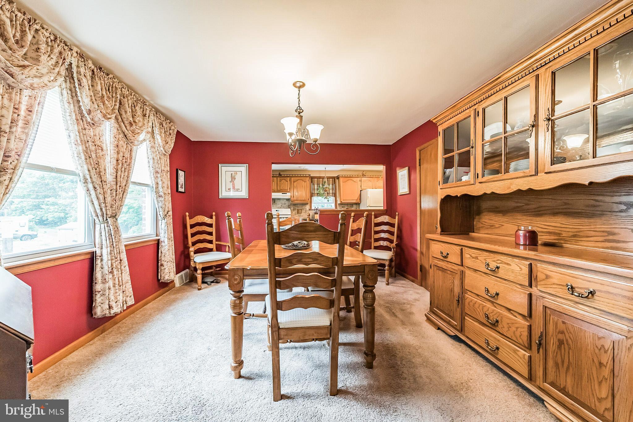 542 Overlook Road Philadelphia, PA 19128 - Photo 7 of 30