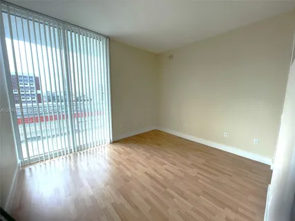 $315,000 | 350 Northeast 24th Street, Unit 814, Miami, FL 33137
