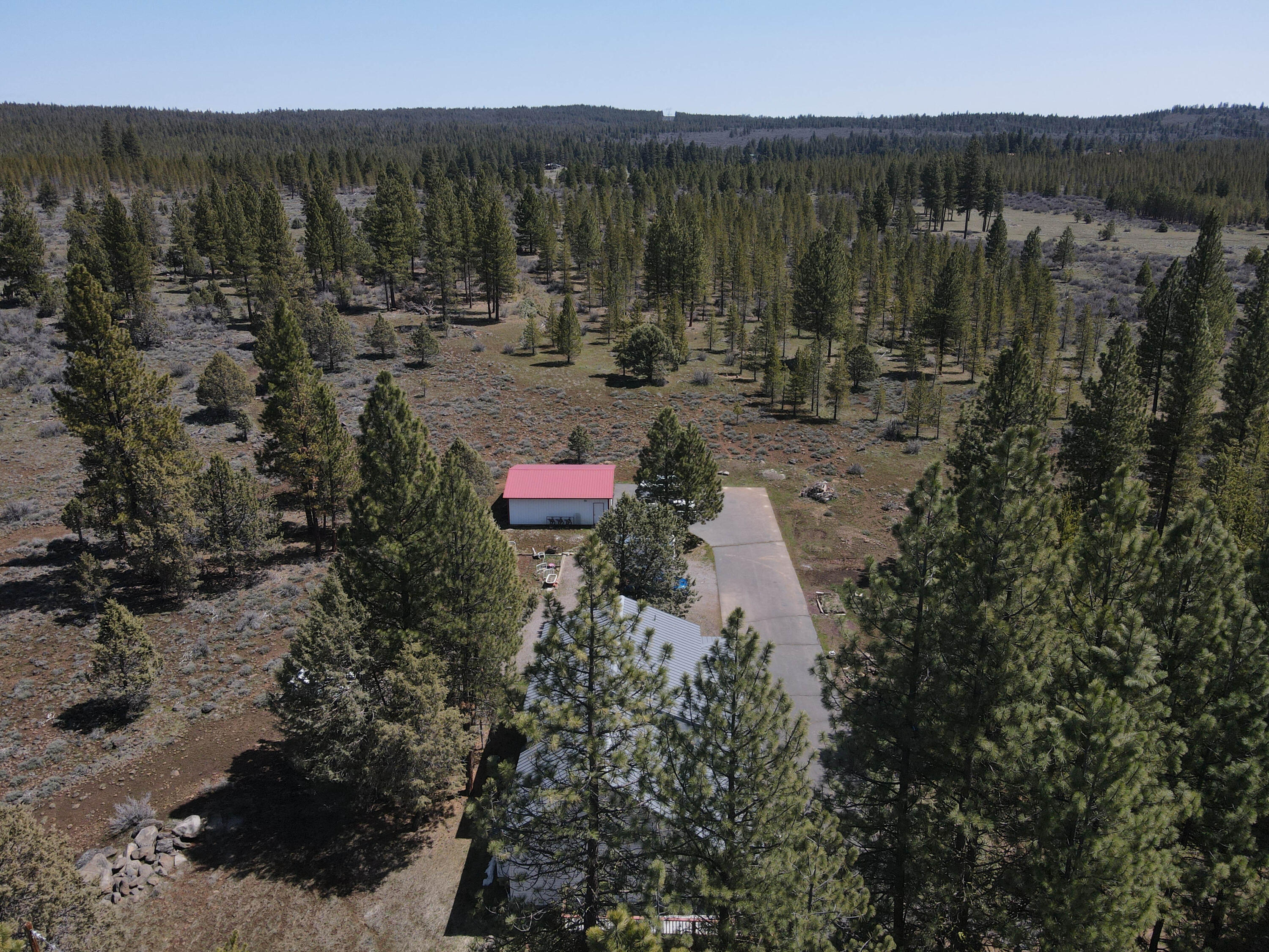 4099 Round Lake Road Klamath Falls, OR 97601 - Photo 46 of 50 4099 RdLk__087