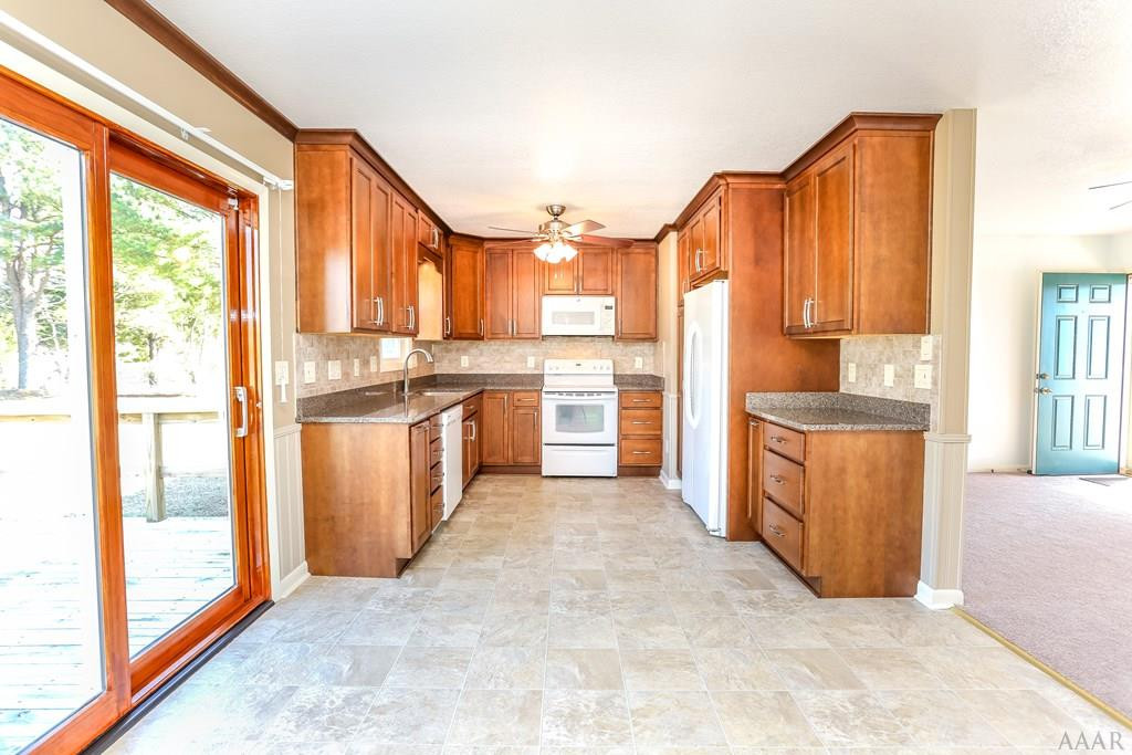 1136 Commissary Road Elizabeth City, NC 27909 - Photo 11 of 33 Gallery Image 11