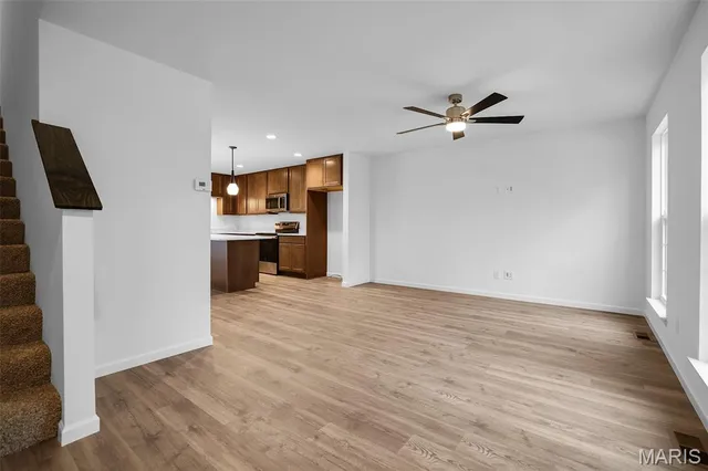 $299,912 | 439 Sunset Hollow Drive, Wentzville, MO 63385