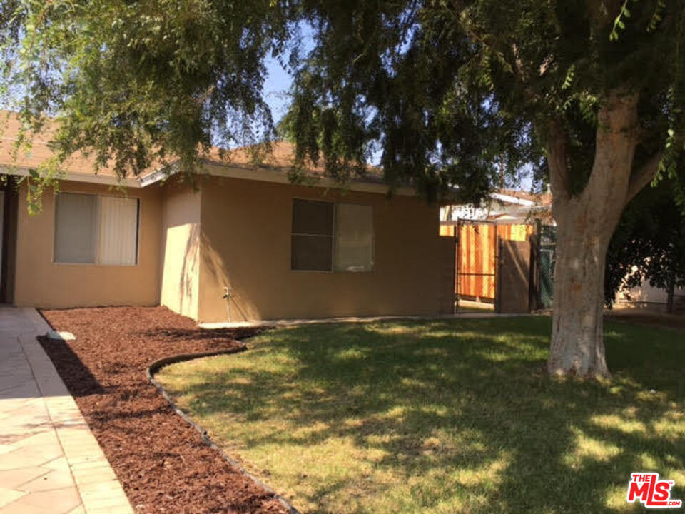 2163 Fitzgerald Road Simi Valley, CA 93065 - Photo 2 of 14 Gallery Image 2