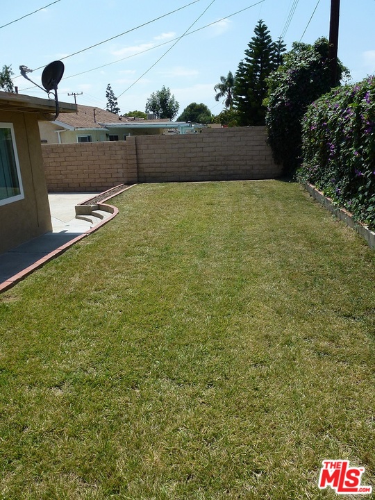 2163 Fitzgerald Road Simi Valley, CA 93065 - Photo 12 of 14 Gallery Image 12