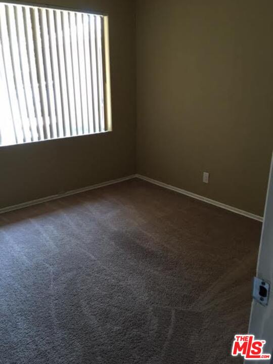 2163 Fitzgerald Road Simi Valley, CA 93065 - Photo 9 of 14 Gallery Image 9