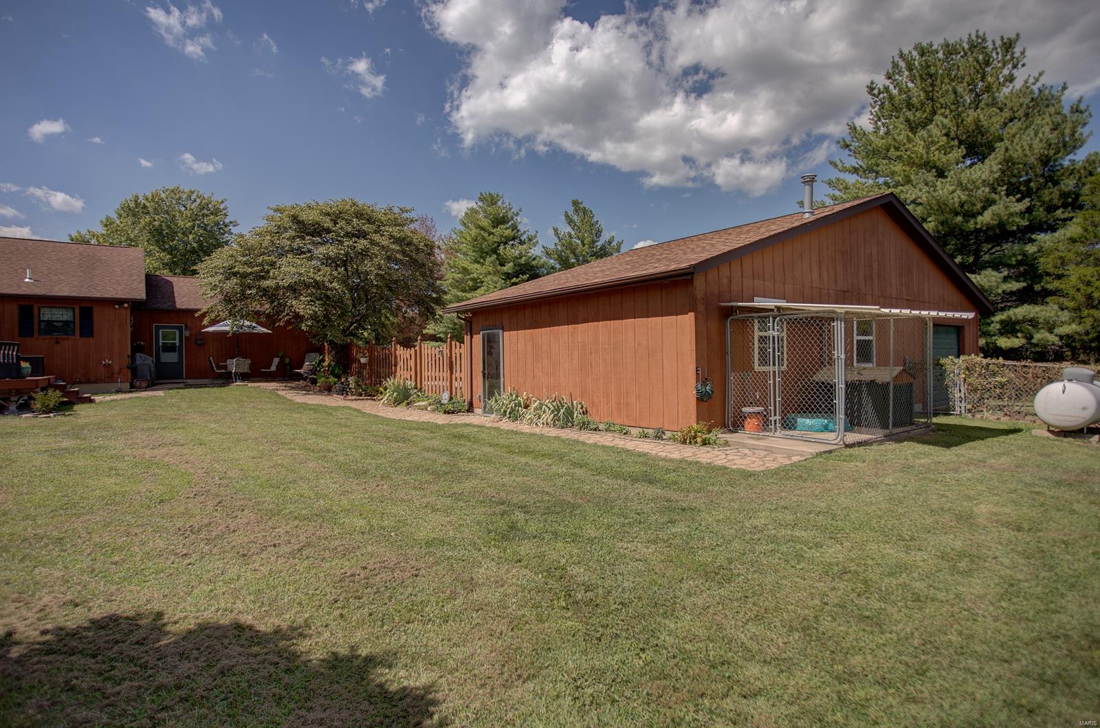 100 Pecan Lane Belleville, IL 62223 - Photo 12 of 85