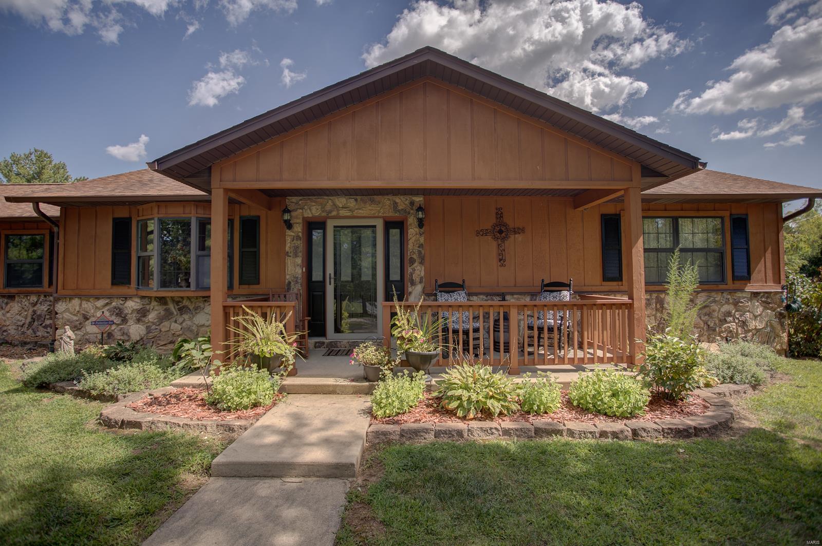 100 Pecan Lane Belleville, IL 62223 - Photo 2 of 85