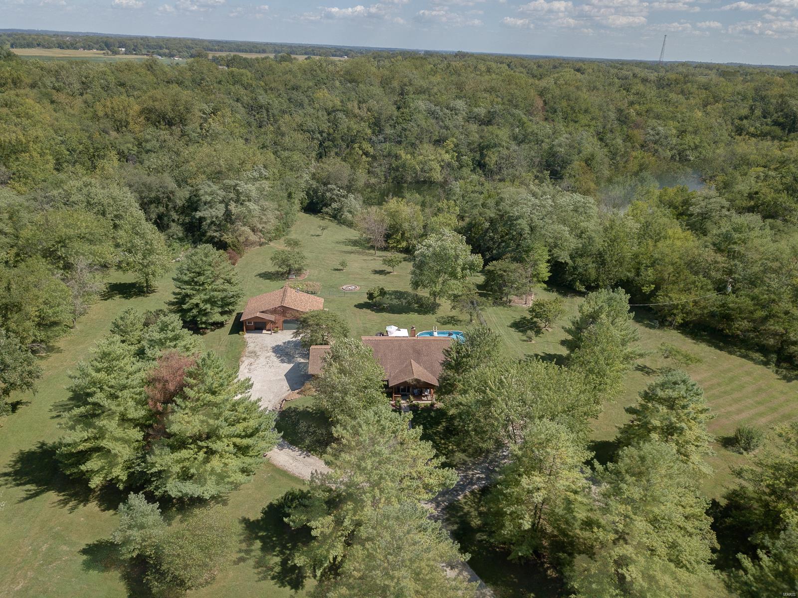 100 Pecan Lane Belleville, IL 62223 - Photo 74 of 85