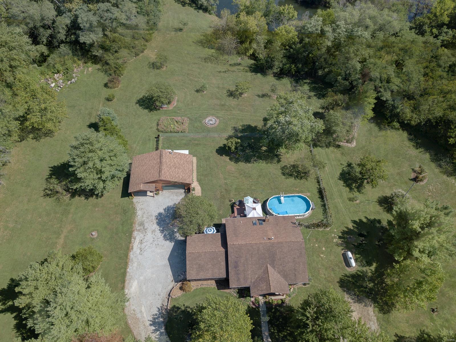 100 Pecan Lane Belleville, IL 62223 - Photo 75 of 85