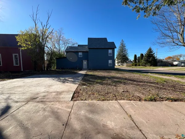 $150,000 | 306 7th Street West, Ashland, WI 54806
