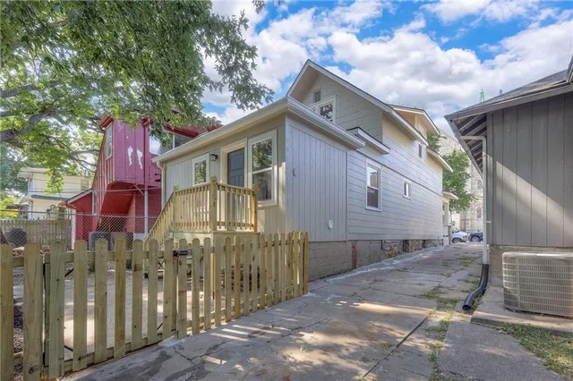 $199,000 | 419 North 14th Street, Kansas City, KS 66102