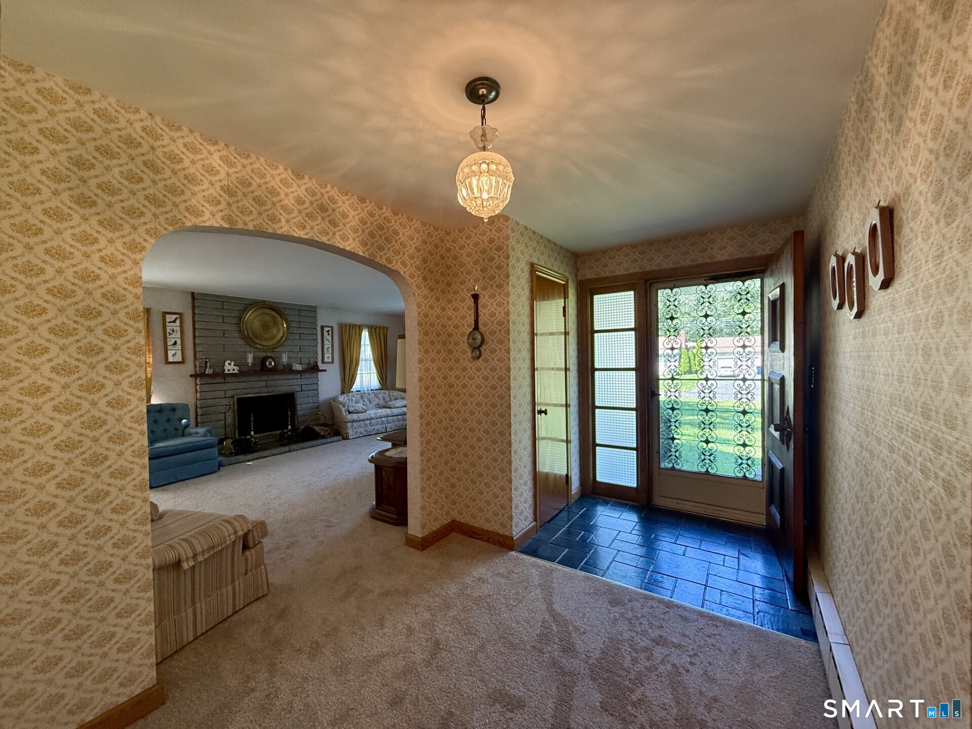 347 Fairlea Road Orange, CT 06477 - Photo 10 of 40 Gallery Image 10