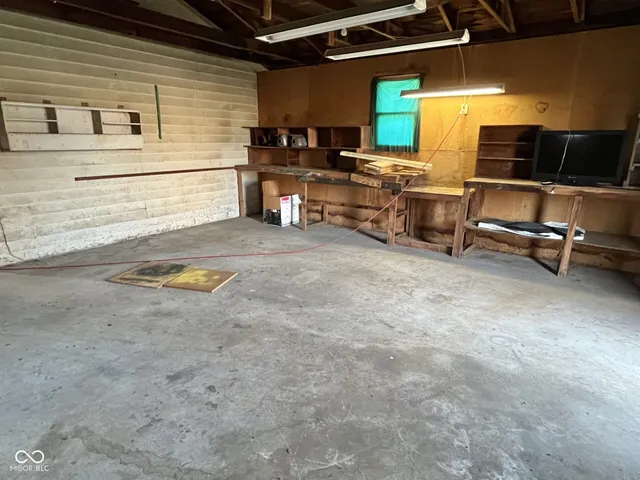 $192,900 | 1913 Lee Street, Columbus, IN 47201