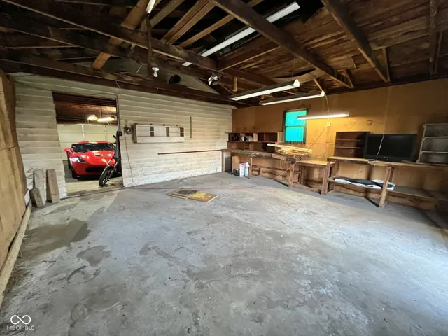 $192,900 | 1913 Lee Street, Columbus, IN 47201