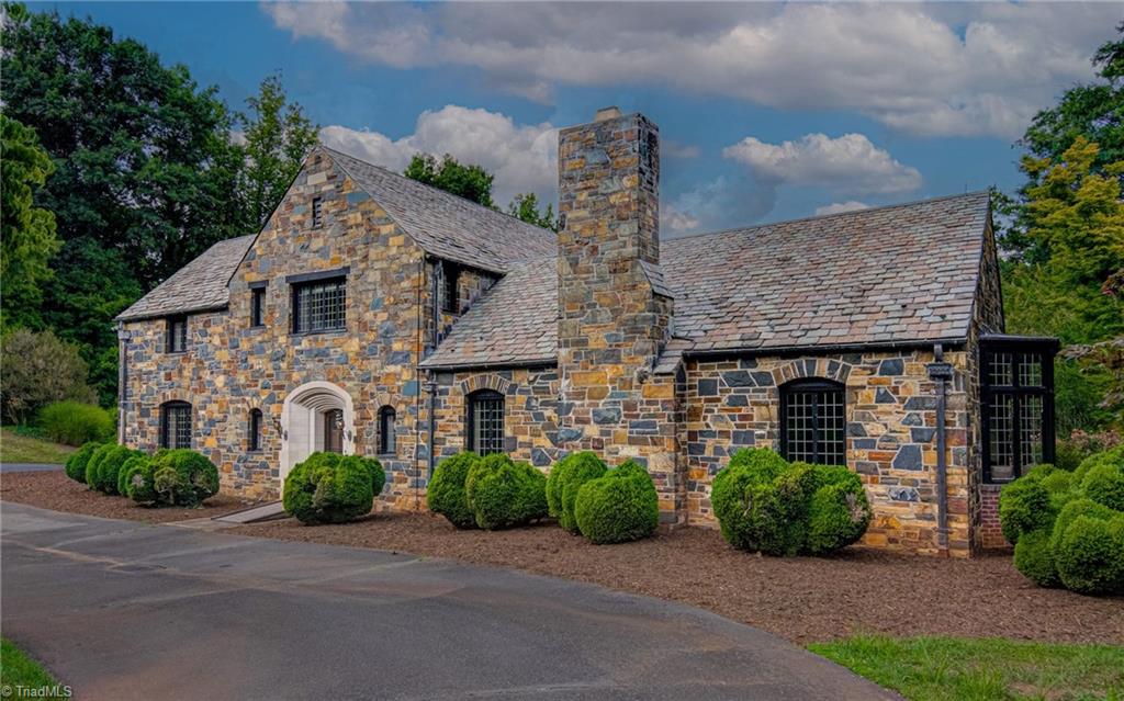1015 West Kent Road Winston-Salem, NC 27104 - Photo 1 of 47 Gallery Image 1