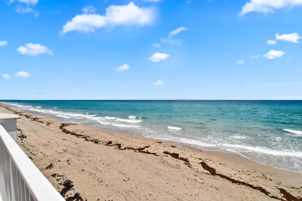 $8,500 | 3546 South Ocean Boulevard, Unit 420, South Palm Beach, FL 33480